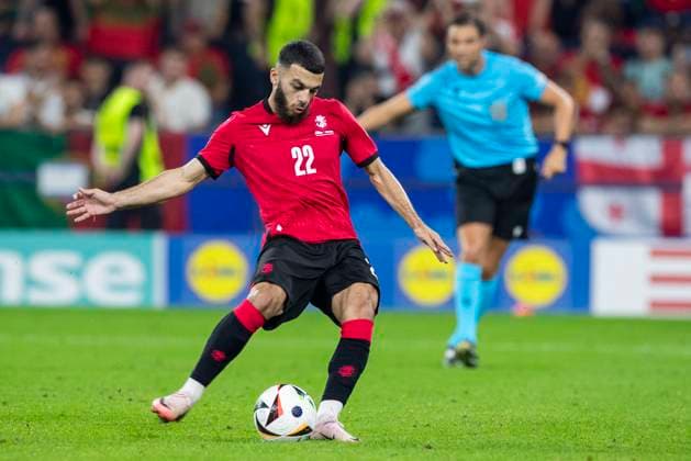 UEFA EURO 2024 Georgia Portugal 26 06 2024 Georges Mikautadze Georgia, 22 scores 2-0 from the penalty spot UEFA EURO 2024 Georgia Portugal Arena AufSchalke, Gelsenkirchen, 26 06 2024 Copyright: xBEAUTIFULxSPORTS Meuselx