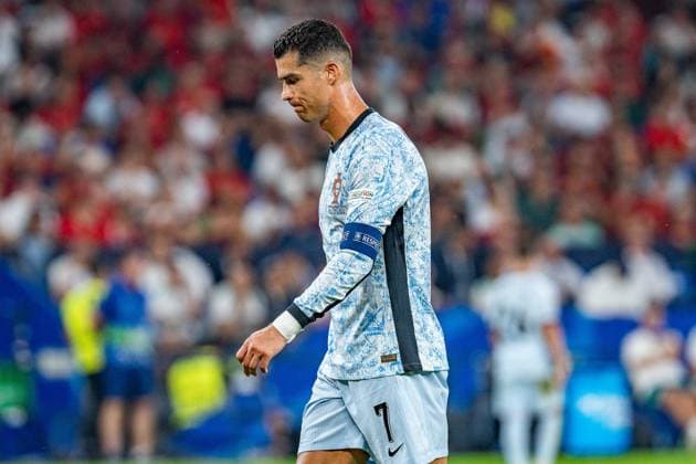 Cristiano Ronaldo Portugal, 07 unhappy unhappy Georgia vs Portugal, Men, Football, Matchday 3, EURO 2024, 26 06 2024, European Championship, Group F Georgia vs Portugal, Men, Football, Matchday 3, EURO 2024, 26 06 2024, European Championship, Group F Gelsenkirchen Copyright: xEibner-Pressefoto BahhoxKarax EP_GEO