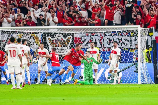 Goal celebration Czech Republic after scoring 1 1 Tomas Soucek Czech Republic, 22 GER, Czech Republic vs Turkey, European Football Championship, UEFA Euro 2024, Matchday 3, 26 06 2024 GER, Czech Republic vs Turkey, European Football Championship, UEFA Euro 2024, Matchday 3, 26 06 2024 Hamburg Copyright: xEibner-Pressefoto MarcelxvonxFehrnx EP_MFN