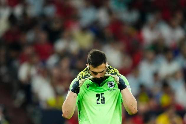 Georgia v Portugal: Group F - UEFA EURO, EM, Europameisterschaft,Fussball 2024 Giorgi Mamardashvili goalkeeper of Georgia and Valencia CF reacts during the UEFA EURO 2024 group stage match between Georgia and Portugal at Arena AufSchalke on June 26, 2024 in Gelsenkirchen, Germany. Gelsenkirchen Germany  Copyright: xJosexBretonx originalFilename:bretonhernandez-georgiav240626_npKFr.jpg