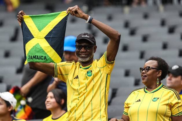 SOCCER: Copa America: Group B Stage Ecuador vs Jamaica JUN 26 June 26, 2024: A Jamaica fan hold up a flag inside Allegiant Stadium prior to the start of the CONMEBOL Copa America Group B Stage match between Ecuador and Jamaica on June 26, 2024 in Las Vegas, NV. Christopher Trim CSM. (Credit Image: Â Christopher Trim Cal Media) Las Vegas Nevada United States of America EDITORIAL USE ONLY Copyright: xx ZUMA-20240626_zma_c04_012.jpg ChristopherxTrimx csmphotothree267242