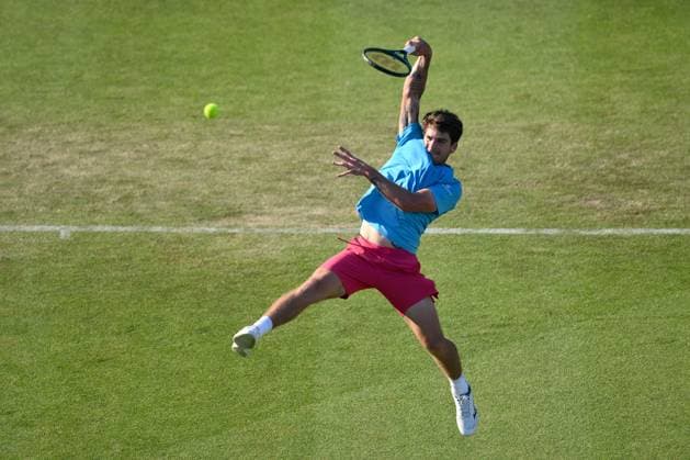 Lawn Tennis - 2024 ATP, Tennis Herren Rothesay International Eastbourne Tournament - Devonshire Park, Eastbourne - Wednesday 26th June 2024. Thiago Seyboth (BRA) in action during his Men™s 2nd Round defeat to Taylor Fritz (USA) 6-7, 3-6. COLORSPORT Ashley Western 