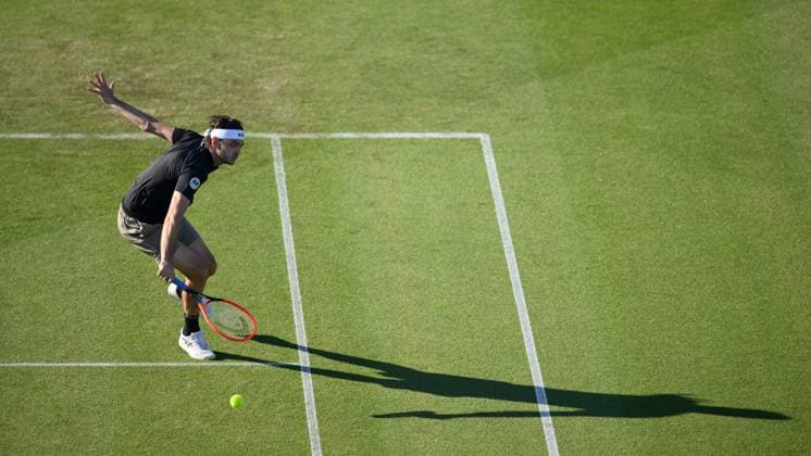 Lawn Tennis - 2024 ATP, Tennis Herren Rothesay International Eastbourne Tournament - Devonshire Park, Eastbourne - Wednesday 26th June 2024. Taylor Fritz (USA) in action during his Men™s 2nd Round victory over Thiago Seyboth (BRA) 7-6, 6-3. COLORSPORT Ashley Western 
