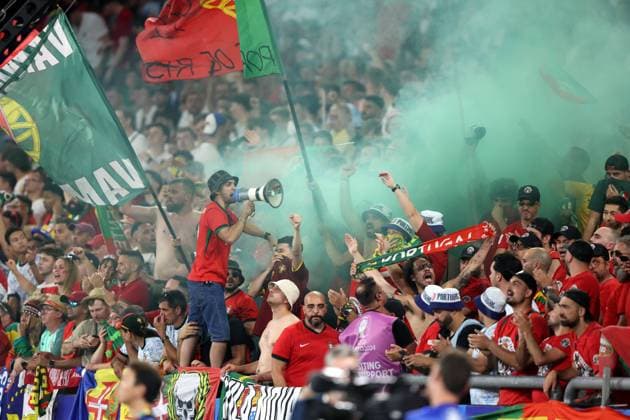GELSENKIRCHEN 26.06.2024 MECZ III RUNDA GRUPA F MISTRZOSTW EUROPY 2024: GRUZJA - PORTUGALIA --- THIRD ROUND GROUP F UEFA EURO, EM, Europameisterschaft,Fussball 2024 MATCH: GEORGIA - PORTUGAL KIBICE PORTUGALII FOT. PIOTR KUCZA FOTOPYK NEWSPIX.PL --- Newspix.pl  240626PYK0040