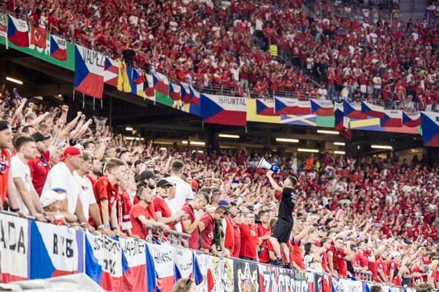 Czechia v Turkey, UEFA EURO, EM, Europameisterschaft,Fussball 2024, Hamburg, Germany Hamburg, Germany. 26th, June 2024. Football fans of Czechia seen during the UEFA Euro 2024 match in Group F between Czechia and Turkey at Volksparkstadion in Hamburg. Hamburg Germany  Copyright: xGonzalesxPhoto LassexLagonix