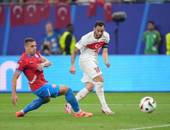 Turkiye s player Hakan Calhanoglu during UEFA EURO, EM, Europameisterschaft,Fussball 2024 Group F football match between Turkiye and Czechia at Volksparkstadion in Hamburg, Germany, on 26 June, 2024. (Mehmet Sirin Toplaoglu - Depo Photos) 18364682