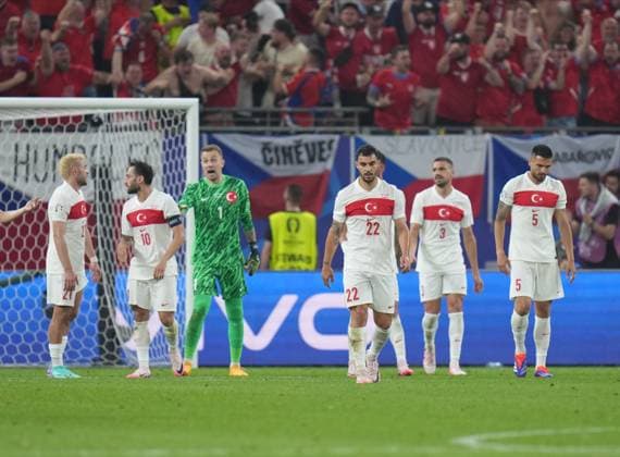 Turkiye s players during UEFA EURO, EM, Europameisterschaft,Fussball 2024 Group F football match between Turkiye and Czechia at Volksparkstadion in Hamburg, Germany, on 26 June, 2024. (Mehmet Sirin Toplaoglu - Depo Photos) 18364683