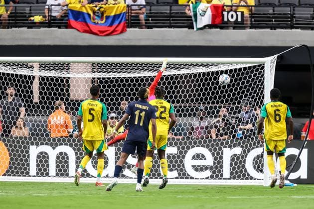 SOCCER: Copa America: Group B Stage Ecuador vs Jamaica JUN 26 June 26, 2024: Jamaica goalkeeper Jahmali Waite (23) is unable to stop the ball from landing in the goal during the CONMEBOL Copa America Group B Stage match at Allegiant Stadium between Ecuador and Jamaica on June 26, 2024 in Las Vegas, NV. Christopher Trim CSM. (Credit Image: Â Christopher Trim Cal Media) Las Vegas Nevada United States of America EDITORIAL USE ONLY Copyright: xx ZUMA-20240626_zma_c04_022.jpg ChristopherxTrimx csmphotothree267261