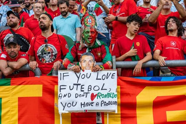 Portugal Ronaldo Fans Georgia vs Portugal, Men, Football, Matchday 3, EURO 2024, 26 06 2024, European Championship, Group F Georgia vs Portugal, Men, Football, Matchday 3, EURO 2024, 26 06 2024, European Championship, Group F Gelsenkirchen Copyright: xEibner-Pressefoto BahhoxKarax EP_GEO