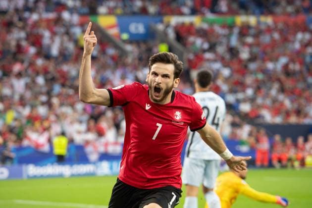 Khvicha Kvaratskhelia GEO cheers after his goal for 1 0, cheers, jubilation, joy, cheers, Group Stage Group F Georgia GEO Portugal POR 2 0 on 26 06 2024 Stadion Auf Schalke in Gelsenkirchen, Football UEFA EURO 2024 GERMANY from 14 06 2024 14 07 2024 Â