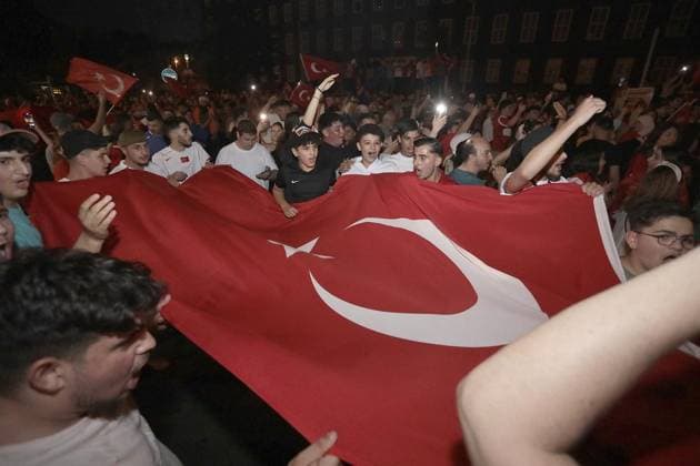 EURO 2024, Czech Republic - Turkey, Turkish fans celebrate victory in Berlin Duisburg