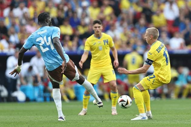 Amadou Onana (Belgium)Oleksandr Zinchenko (Ukraine) during the UEFA EURO, EM, Europameisterschaft,Fussball Germany 2024 match between Ukraine 0-0 Belgium at Stuttgart Arena on June 26, 2024 in Stuttgart, Germany. Noxthirdxpartyxsales  (257799965)