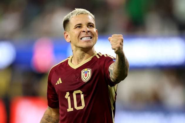 Venezuela gegen Mexiko 26. Juni 2024 Inglewood USA, Copa America Venezuela gegen Mexiko Yeferson Soteldo aus Venezuela feiert den Sieg Foto von Mark Leech Inglewood California USA  Copyright: xMarkxLeechxOffside
