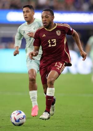Venezuela gegen Mexiko 26. Juni 2024 Inglewood USA, Copa America Venezuela gegen Mexiko Jose Andres Martinez aus Venezuela Foto von Mark Leech Inglewood Kalifornien USA  Copyright: xMarkxLeechxOffside