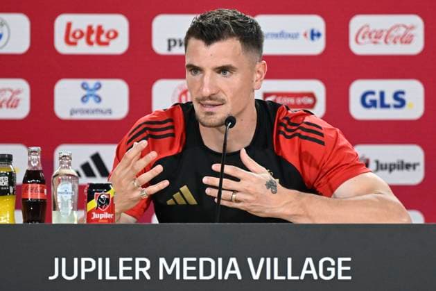 Belgium Media Activities - UEFA EURO, EM, Europameisterschaft,Fussball 2024 27 06 2024 FREIBERG AM NECKA, GERMANY - JUNE 27 : Meunier Thomas defender of Belgium talking to the press during a press conference, PK, Pressekonferenz of the Belgian Red Devils at the UEFA EURO 2024 European Football Championship tournament on June 27, 2024 in Freiberg am Necka, Germany, 27 06 2024 Freiberg am Necka Germany  Copyright: xPeterxDexVoechtx