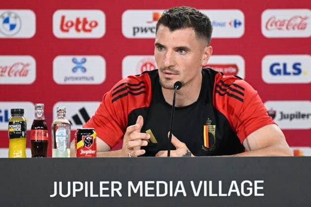 Belgium Media Activities - UEFA EURO, EM, Europameisterschaft,Fussball 2024 27 06 2024 FREIBERG AM NECKA, GERMANY - JUNE 27 : Meunier Thomas defender of Belgium talking to the press during a press conference, PK, Pressekonferenz of the Belgian Red Devils at the UEFA EURO 2024 European Football Championship tournament on June 27, 2024 in Freiberg am Necka, Germany, 27 06 2024 Freiberg am Necka Germany  Copyright: xPeterxDexVoechtx