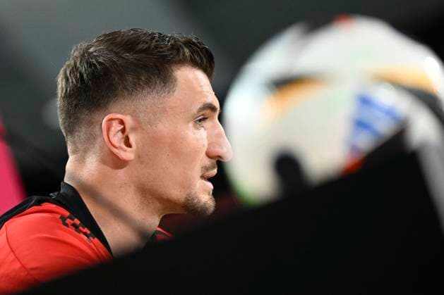 Belgium Media Activities - UEFA EURO, EM, Europameisterschaft,Fussball 2024 27 06 2024 FREIBERG AM NECKA, GERMANY - JUNE 27 : Meunier Thomas defender of Belgium talking to the press during a press conference, PK, Pressekonferenz of the Belgian Red Devils at the UEFA EURO 2024 European Football Championship tournament on June 27, 2024 in Freiberg am Necka, Germany, 27 06 2024 Freiberg am Necka Germany  Copyright: xPeterxDexVoechtx
