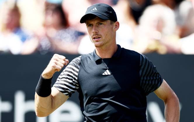 Billy Harris of Great Britain celebrates during their Quarter Final match. Rothesay International Eastbourne, Day 5, Tennis, Devonshire Park, Eastbourne, UK - 27 June 2024  Copyright: xJamesxMarsh Shutterstockx 14555505j
