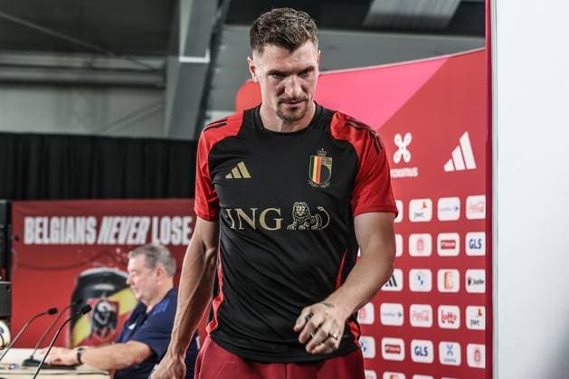 Belgium s Thomas Meunier leaves after a press conference, PK, Pressekonferenz of Belgian national soccer team Red Devils, Thursday 27 June 2024 in Freiberg am Neckar, Germany, during the UEFA EURO, EM, Europameisterschaft,Fussball 2024 European Soccer Championships. The Red Devils play in Group E at the Euro 2024 European Championships in Germany. After finishing second in the group, they advance to the eighth finals, to play against France next Monday. BRUNOxFAHY x95367176x