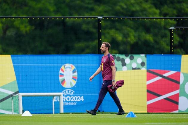 Gareth Southgate manager of England England Training, UEFA European Championship, EM, Europameisterschaft 2024, Football, Spa & Golf Resort Weimarer Land, Blankenhain, Germany, 27 Jun 2024 EDITORIAL USE ONLY No use with unauthorised audio, video, data, fixture lists, club league logos or live services. Online in-match use limited to 120 images, no video emulation. No use in betting, games or single club league player publications. Copyright: xDavexShopland Shutterstockx 14559245x