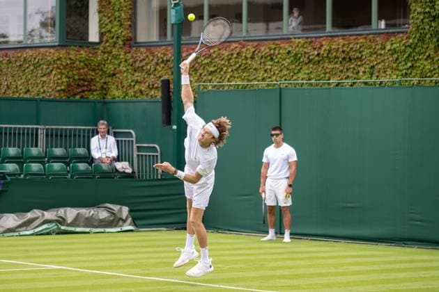 Russian tennis player Andrey Rublev practices before the start of the Wimbledon Tennis Championships held at the All England Lawn Tennis & Croquet Club Featuring: Andrey Rublev Where: London, United Kingdom When: 27 Jun 2024 Credit: Ray Tang Cover Images **STRICTLY EDITORIAL USE ONLY** EDITORIAL USE ONLY. RESTRICTED TO NEWSPAPERS BASED IN THE UK Copyright: xx coverimg53889839