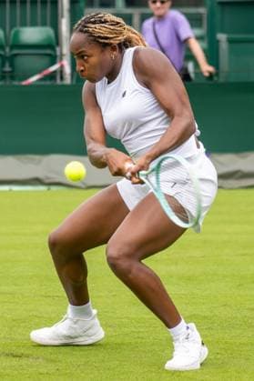 US tennis player Coco Gauff practices before the start of the Wimbledon Tennis Championships held at the All England Lawn Tennis & Croquet Club Featuring: Coca Gauff Where: London, United Kingdom When: 27 Jun 2024 Credit: Ray Tang Cover Images **STRICTLY EDITORIAL USE ONLY** EDITORIAL USE ONLY. RESTRICTED TO NEWSPAPERS BASED IN THE UK Copyright: xx coverimg53889842