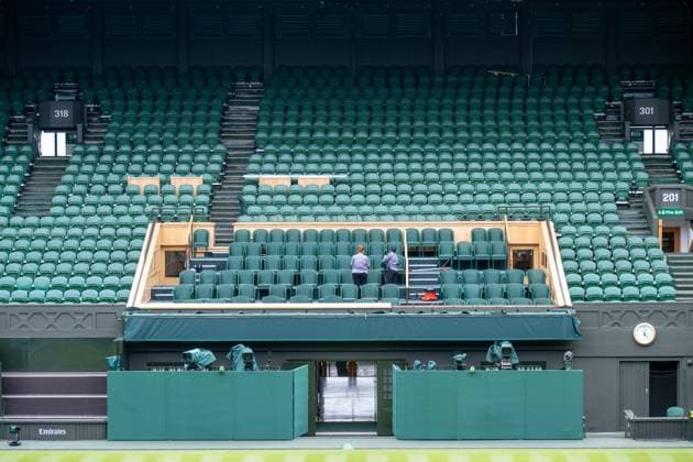 A view of the centre court before the start of the Wimbledon Tennis Championships held at the All England Lawn Tennis & Croquet Club Featuring: Centre court Where: London, United Kingdom When: 27 Jun 2024 Credit: Ray Tang Cover Images **STRICTLY EDITORIAL USE ONLY** EDITORIAL USE ONLY. RESTRICTED TO NEWSPAPERS BASED IN THE UK Copyright: xx coverimg53889846