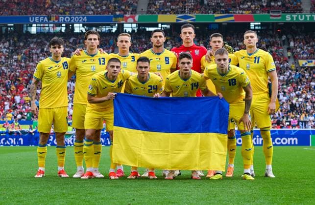 Mykola Shaparenko Ukraine , Illia Zabarnyi Ukraine , Oleksandr Svatok Ukraine , Roman Yaremchuk Ukraine , Anatoliy Trubin Ukraine , Artem Dovbyk Ukraine , Vitaliy Mykolenko Ukraine , Oleksandr Tymchyk Ukraine , Georgiy Sudakov Ukraine , Volodymyr Brazhko Ukraine and Mykola Matviyenko Ukraine watch, UEFA EURO 2024 Group E, Ukraine vs Belgium, Arena Stuttgart on June 26, 2024 in Stuttgart, Germany Photo by Silas Schueller DeFodi Images Mykola Shaparenko Ukraine , Illia Zabarnyi Ukraine , Oleksandr Svatok Ukraine , Roman Yaremchuk Ukraine , Anatoliy Trubin Ukraine , Artem Dovbyk Ukraine , Vitaliy Mykolenko Ukraine , Oleksandr Tymchyk Ukraine , Georgiy Sudakov Ukraine , Volodymyr Brazhko Ukraine and Mykola Matviyenko Ukraine look, UEFA EURO 2024 Group E, Ukraine vs Belgium, Arena Stuttgart on June 26, 2024 in Stuttgart, Germany Photo by Silas Schueller DeFodi Images Defodi 738 738 UKRBEL 20240626 231 Defodi-738