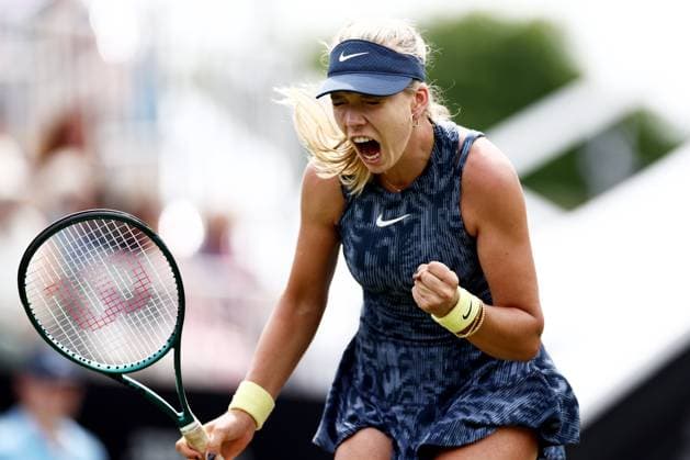 Katie Boulter of Great Britain in reacts during their Quarter Final match. Rothesay International Eastbourne, Day 5, Tennis, Devonshire Park, Eastbourne, UK - 27 June 2024  Copyright: xJamesxMarsh Shutterstockx 14555505au