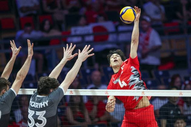 27.06.2024 LODZ ATLAS ARENA ARENA SIATKOWKA MEZCZYZN ( MEN S VOLLEYBALL ) FIVB VOLLEYBALL NATIONS LEAGUE MENÕS FINAL , SIATKOWKA LIGA NARODOW MEZCZYZN TURNIEJ FIBALOWY 1 4 MECZ FINALU 1 4 JAPONIA - KANADA ( JAPAN - CANADA) NZ (R) KENTO MIYAURA FOTO JAKUB PIASECKI CYFRASPORT NEWSPIX.PL --- Newspix.pl  20240627JPCS3002