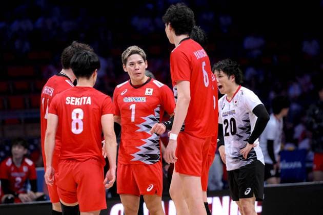 LODZ 27.06.2024 MECZ SIATKARSKA LIGA NARODOW 2024 PILKA SIATKOWA --- FIVB VOLLEYBALL NATIONS LEAGUE MATCH: JAPONIA - KANADA --- JAPAN - CANADA N Z TEAM JAPAN REPREZENTACJA JEPONII MASAHIRO SEKITA YUJI NISHIDA AKIHIRO YAMAUCHI FOT. PAWEL PIOTROWSKI 400mm.pl NEWSPIX.PL --- Newspix.pl  20240627PAP030