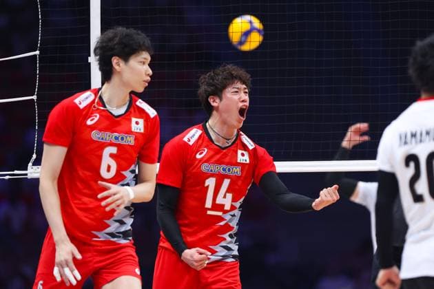 LODZ 27.06.2024 SIATKOWKA MEZCZYZN LIGA NARODOW 2024 TURNIEJ FINALOWY - CWIERCFINAL: JAPONIA - KANADA --- MENS VOLLEYBALL NATIONS LEAGUE 2024 FINAL ROUND - QUARTERFINAL MATCH IN LODZ: : JAPAN - CANADA N Z AKIHIRO YAMAUCHI YUKI ISHIKAWA FOT. ANNA KLEPACZKO FOTOPYK NEWSPIX.PL --- Newspix.pl  240627LUM022