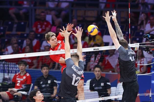LODZ 27.06.2024 SIATKOWKA MEZCZYZN LIGA NARODOW 2024 TURNIEJ FINALOWY - CWIERCFINAL: JAPONIA - KANADA --- MENS VOLLEYBALL NATIONS LEAGUE 2024 FINAL ROUND - QUARTERFINAL MATCH IN LODZ: : JAPAN - CANADA N Z YUJI NISHIDA FOT. ANNA KLEPACZKO FOTOPYK NEWSPIX.PL --- Newspix.pl  240627LUM040