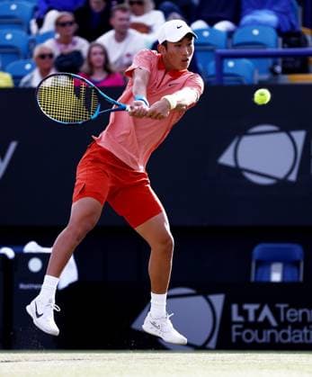 Juncheng Shang of China in action during their Quarter Final match. Rothesay International Eastbourne, Day 5, Tennis, Devonshire Park, Eastbourne, UK - 27 June 2024  Copyright: xJamesxMarsh Shutterstockx 14555505df