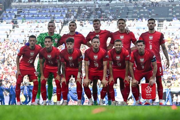 Team photo Poland, France vs Poland, Football, UEFA Euro 2024, Group stage, Matchday 3, 25 06 2024 Dortmund North Rhine-Westphalia Germany Copyright: xkolbert-press MarcxNiemeyerx