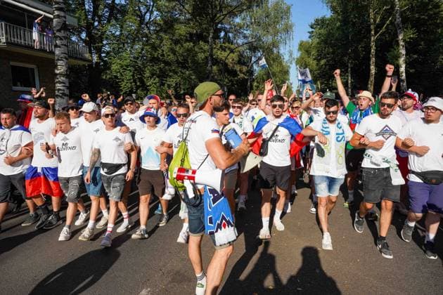 UEFA EURO 2024 Impressions around the match England Slovenia on 25 06 2024 in Cologne Slovenian fans walk together in a fan march to the stadium xDMx