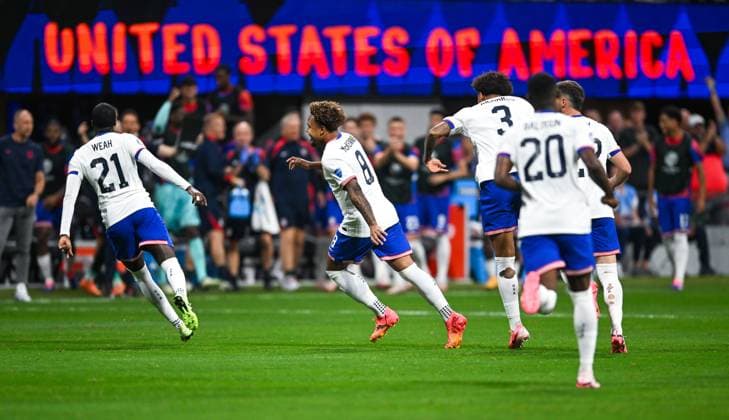 ATLANTA, GA Ã JUNE 27: United States players Tim Weah (21), Weston McKennie (8), and Chris Richards (3) react after a first-half goal that was overturned during the Copa America match between Panama and the United States on June 27th, 2024 at Mercedes-Benz Stadium in Atlanta, GA. (Photo by Rich von Biberstein Icon Sportswire) SOCCER: JUN 27 CONMEBOL Copa America - Panama vs United States EDITORIAL USE ONLY Icon240627014