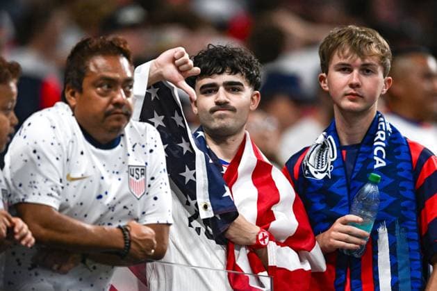 ATLANTA, GA Ã JUNE 27: Unites States fans react following the conclusion of the Copa America match between Panama and the United States on June 27th, 2024 at Mercedes-Benz Stadium in Atlanta, GA. (Photo by Rich von Biberstein Icon Sportswire) SOCCER: JUN 27 CONMEBOL Copa America - Panama vs United States EDITORIAL USE ONLY Icon240627050