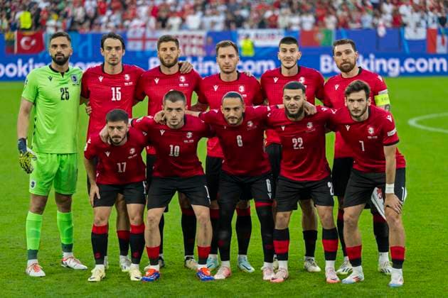 26 06 2024, Football UEFA EURO 2024, Preliminary round, Matchday 3, Georgia Portugal, at Arena AufSchalke Gelsenkirchen, Team photo, Goalkeeper Giorgi Mamardashvili Georgia , Giorgi Gvelesiani Georgia , Otar Kakabadze Georgia , Lasha Dvali Georgia , Guram Kashia Georgia , Giorgi Kochorashvili Georgia , Khvicha Kvaratskhelia Georgia , Giorgi Chakvetadze Georgia , Luka Lochoshvili Georgia , Otar Kiteishvili Georgia , Georges Mikautadze Georgia