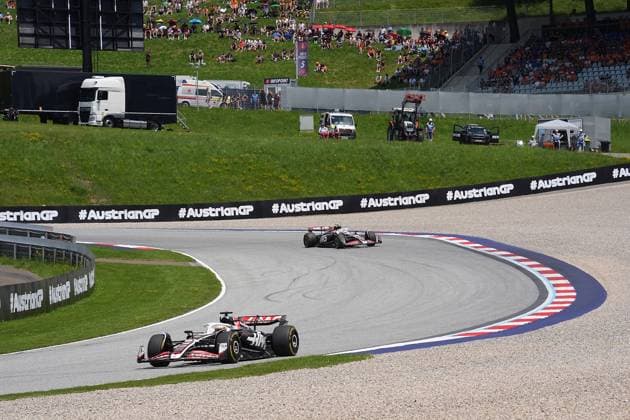 28 06 2024, Red Bull Ring, Spielberg, Formula 1 Grand Prix of Austria 2024 , in the picture Kevin Magnussen DNK , Haas F1 Team, Nico Hülkenberg DEU Defodi 506 20240628 hbr 4561 Defodi-506