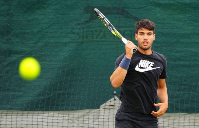 Carlos Alcaraz practices Wimbledon Tennis Championships, Practice and Previews, The All England Lawn Tennis and Croquet Club, London, UK - 28 Jun 2024  Copyright: xJavierxGarcia Shutterstockx 14560178av