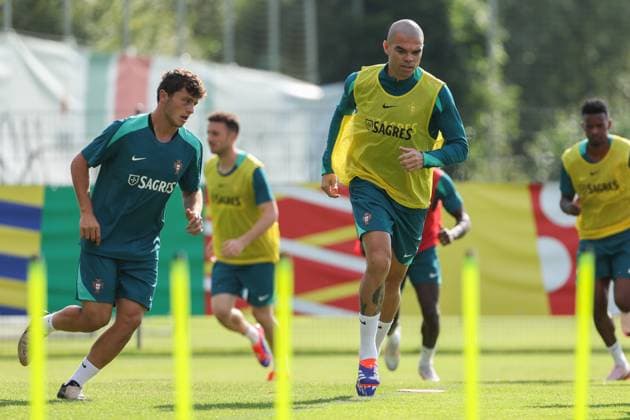 EM 2024 Portugal training in Marienfeld on 28 06 2024 Pepe 3, Portugal during training MH