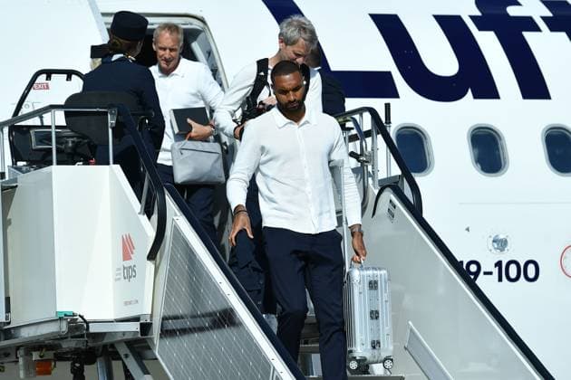 Dortmund Airport welcomes the German national team The German national team arriving at Dortmund Airport Jonathan Tah Germany xRx