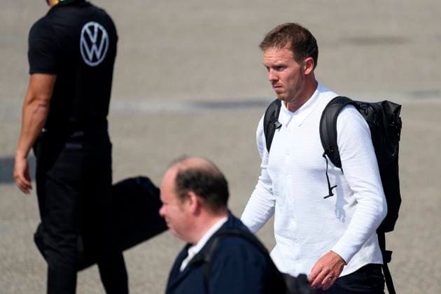 German coach Julian Nagelsmann boards the plane at Nuremberg Airport before the national teams departure for the round of 16 against Denmark at the UEFA EURO 2024 European Football Championship in Dortmund Nuremberg, 28 06 2024 Bayern Germany Copyright: xDwixAnoraganingrumx