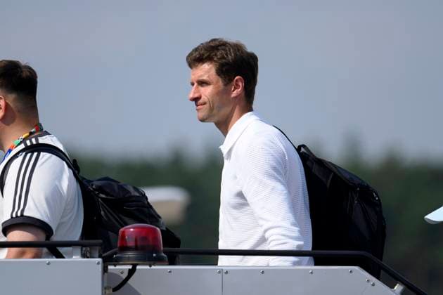 Soccer player Thomas Müller boards the plane at Nuremberg airport before the national teams departure for the round of 16 match against Denmark at the UEFA EURO 2024 European Football Championship in Dortmund Nuremberg, 28 06 2024 Bavaria Germany Copyright: xDwixAnoraganingrumx