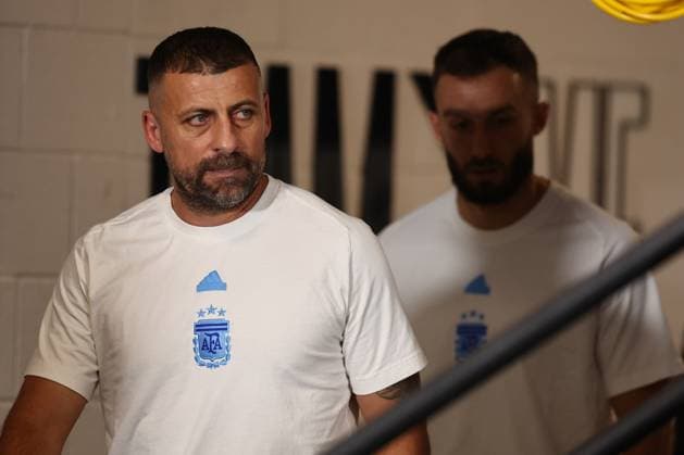 Argentina s head coach assistant Walter Samuel R and defender Germanb Pezzela enter into the press conference room before they conference ahead of the match against Peru for the Copa America USA 2024, group A, at Hard Rock stadium, on June 28, 2024 MIAMI UNITED STATES Copyright: xALEJANDROxPAGNIx