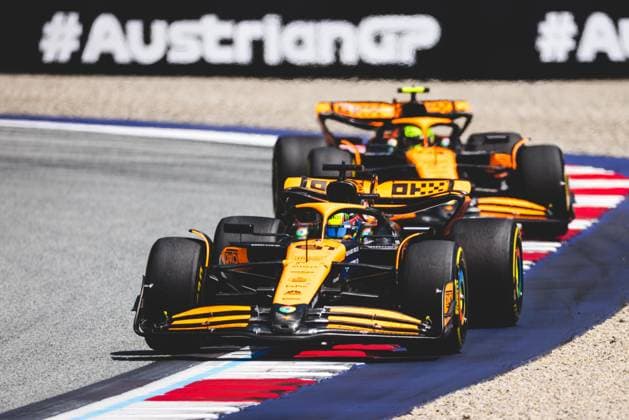 FORMULA 1 - GP of Austria 2024 SPIELBERG,AUSTRIA,29.JUN.24 - MOTORSPORTS, FORMULA 1 - Grand Prix of Austria, Red Bull Ring, sprint race. Image shows Oscar Piastri (AUS McLaren) and Lando Norris (GBR McLaren).  GEPAxpictures xDanielxGoetzhaber