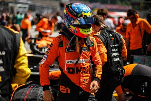 PIASTRI Oscar (aus), McLaren F1 Team MCL38, portrait during the Formula 1 Qatar Airways Austrian Grand Prix 2024, 11th round of the 2024 Formula One World Championship, WM, Weltmeisterschaft from June 28 to 30, 2024 on the Red Bull Ring, in Spielberg, Austria - F1 - AUSTRIAN GRAND PRIX 2024 DPPI Panoramic  240629_R11_AUSTRIA_DP_XB3_8485