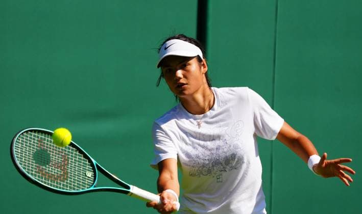 Emma Raducanu practices on Court 18 Wimbledon Tennis Championships, Practice and Previews, The All England Lawn Tennis and Croquet Club, London, UK - 29 Jun 2024  Copyright: xJavierxGarcia Shutterstockx 14560180bq