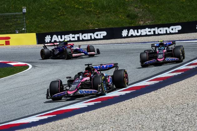 31 OCON Esteban (fra), Alpine F1 Team A524, 10 GASLY Pierre (fra), Alpine F1 Team A524, action during the Formula 1 Qatar Airways Austrian Grand Prix 2024, 11th round of the 2024 Formula One World Championship, WM, Weltmeisterschaft from June 28 to 30, 2024 on the Red Bull Ring, in Spielberg, Austria - F1 - AUSTRIAN GRAND PRIX 2024 DPPI Panoramic 240629_R11_AUSTRIA_DP_FG008775